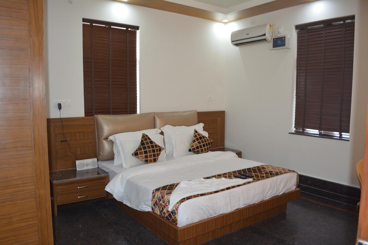 Oyo 10448 Green View Home Stay Деградун Екстер'єр фото