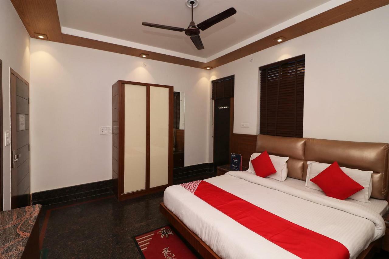Oyo 10448 Green View Home Stay Деградун Екстер'єр фото