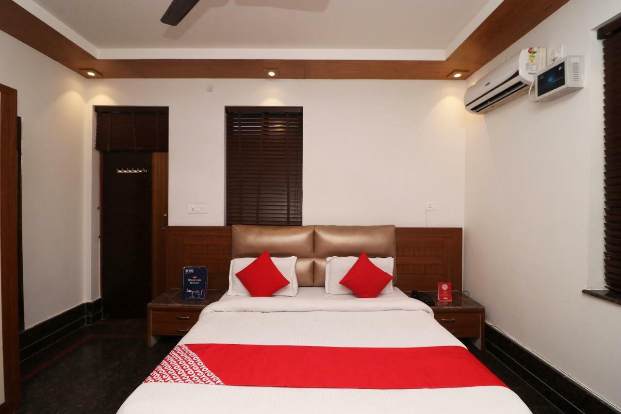 Oyo 10448 Green View Home Stay Деградун Екстер'єр фото
